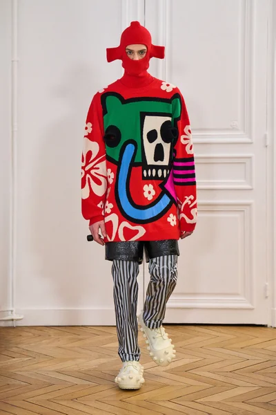 Look 19